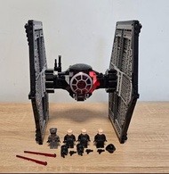 Lego Star Wars  75101(連人仔四隻)