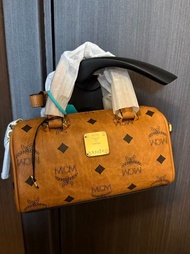 MCM Aren Visetos 老花滿印波士頓包 肩斜背包 塗層帆布手提包 迷你女款 棕色拼乾邑色