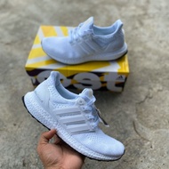 ‼️READYSTOCK ❗️

ADIDAS ULTRABOOST ALL WHITE

COPY ORI 1:1

40-45 EURO 

FREE 🎁 
✨ STOKIN 
✨ PAPER BAG 
✨ RECEIPT