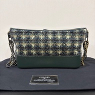 Chanel/香奈兒 綠色毛呢流浪包