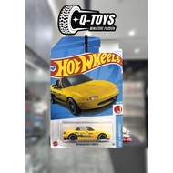 Qtoys Hot Wheels '91 Mazda RX-5 Miata model car 1:64 scale