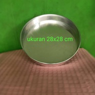 Round baking pan measuring 28x28xheight 4 cm