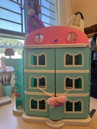 Gabby's Dollhouse