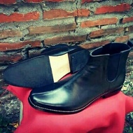 264 leather Beatles shoes