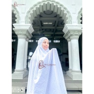 White Prayer Cloth Oli Collection Aisyah