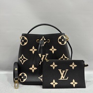 LV m45497 黑色牛皮壓紋水桶包 字母包 NEO NOE