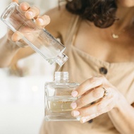 Reed Diffuser Base Liquid/ Fragrance & Essential Oil / Aromatherapy/ Home Humidifier/ Home Fragrance