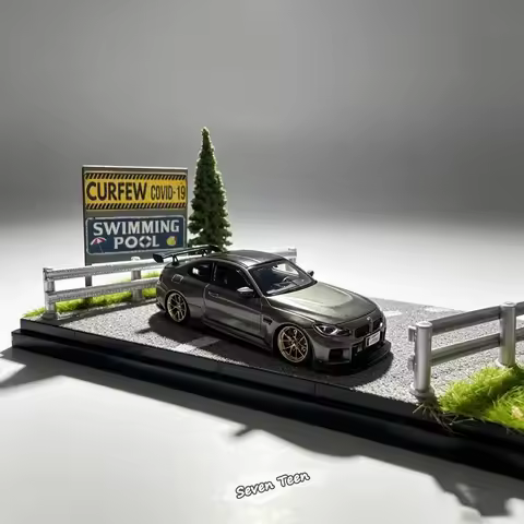 1:64 Scale Highway Drift Scene Mini Car Model Acrylic Display Base Home Decor Photography Enthusiast