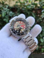 มีสต็อกในประเทศไทย นาฬิกาผู้ชาย นาฬิกากีฬาผู้ชาย SteelDive &amp; Seiko dial modify. Sapphire crystal Seiko NH35 custom made Diver watch