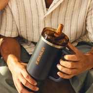 STANLEY 防漏吸管隨手杯 1.18L / 暮光藍