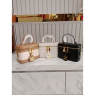 Leather bag 5693 Import CHINA