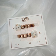 Set of 10 nailbox fake nails for DASA short feet with cat eye design mixed with multi-colored nail s