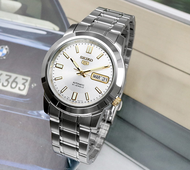 SEIKO 5 Automatic รุ่น SNKK09K1 นาฬิกาข้อมือผู้ชายสายแสตนเลสสีเงิน เข็มทองสวยหรู โดดเด่น - มั่นใจ ของแท้ 100% ประกันสินค้า ปีเต็ม