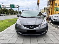 出廠年份:09年出廠 🚗 車輛型號: Honda fit  灰 汽油 五門五人座