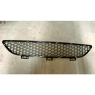 Central Grill Front Bumper - BMW -M6 E63 ,E64 Coupe -5117898287