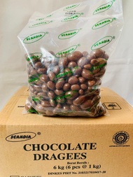 Coklat Assorment 1Kg isi Almond, Mede dan Kismis merk Scandia / Coklat Campuran / Coklat Scandia / C