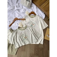 (QCCC) DH120 Awesomee’s Women's T-shirt – Sweet & Youthful