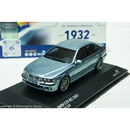 1: 43 Solido BMW M5 E39 5.0 V8 32V 2003 Silver Blue