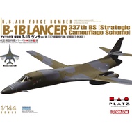Platz Hobby 1/144 AE144-7 USAF B-1B Lancer Airplane Model 96th Bomb Squadron 337th Wing