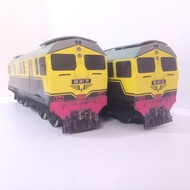 Kereta api lokomotif mainan bb301