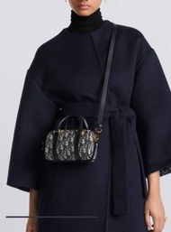 DIOR Blue Oblique Jacquard Groove 17 Nano Bag