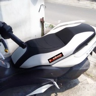 New Xmax 2023 Conected &amp; Old Seat Leather Cover, Modified MBtech Material