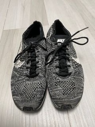 Nike Flyknit Racer
