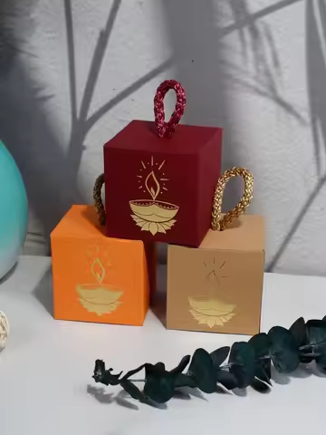 Diwali Indian Festival Candy Box, Lantern Festival, Drive Away Darkness with Light Festival Candy Bo