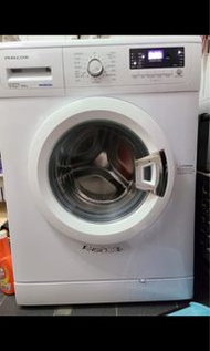 （60天有壞包退錢,代上gogovan在你家中樓下等就可以）Philco (飛歌) PW7512DX 是一款專為空間有限的家庭設計的纖薄型前置式變頻洗衣機。它結合了 7.5 公斤的洗衣容量與高效節能的