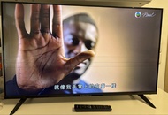 42吋電視 /Topcon Pro 4K Smart TV（畫面出現了三條橫線）