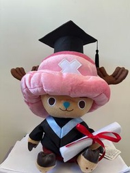 現貨 畢業公仔  喬巴 chopper 海賊王 正貨公仔 連 畢業帽仔 畢業袍 畢業証書