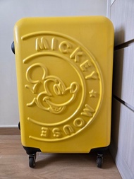 Disney Mickey Mouse 迪士尼米奇老鼠立體浮雕 23吋黃色行李箱/喼/23inch 3D Relief Yellow Luggage/Baggage/Suitcase （換了全新的金屬