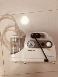 吸痰器