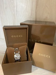 近全新Gucci 125.5棕色錶盤手鍊錶 配件齊全（原裝盒+保證書）
