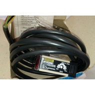 E3JK-DS30M1 2M Diffusion Reflective Photoelectric Switch OMRON Made In Japan