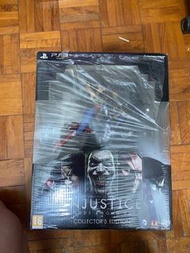 PS3 injustice gods among us collection edition 沒有遊戲碟，只有公仔