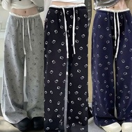 Very cute sweatpants with Hello Kitty print and white waistband for women Hello Kitty裤子