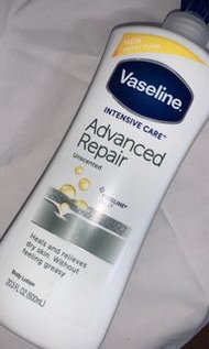 Vaseline無香精保濕潤膚乳液