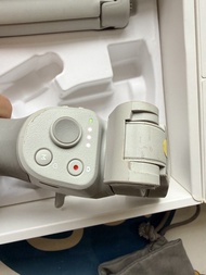 DJI OM 4 SE 手機穩定器