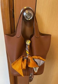 Hermes Picotin 18 gold stamp D