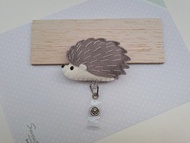 萌萌刺蝟造型－識別證/悠遊卡/證件套伸縮夾.易拉扣