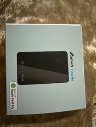 A soar location gps tracker