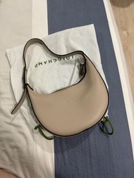 Longchamp 奶茶色腋下包