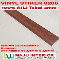Lantai Vinyl Sticker Kayu 2 mm RONA Sudah Ada Lem Perekat Vynil