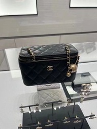 Chanel22B 金球長盒子