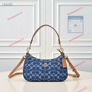 Coach蔻馳 Teri丹寧腋下包