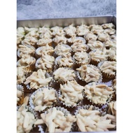 Almond Cluster beryls White chocolate