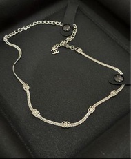 現貨 🩷 Chanel 五花 choker necklace 頸鏈 lp 25p 25c 耳環 Dior Earrings belt Chanel Hermes lp card holder 冷帽 s