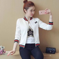 LOMOGI ผู้หญิงเกาหลีแขนสั้น Zip Up Bomber Biker Jacket Padded