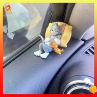 itik helmet itik mainan Kucing dan tetikus kereta Tom Jerry Memuatkan kereta di dalam hiasan desktop